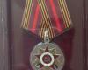 2015: Zum Anlass des 70. Jahrestag zum Ende des Endes des 2. Weltkriegs, bekamen alle Veteranen der Roten Armee eine Medaille von der russischen Regierung 